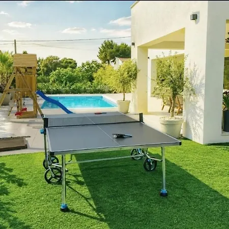 Sofia - Pool And Rooftop Jacuzzi * Sukošan