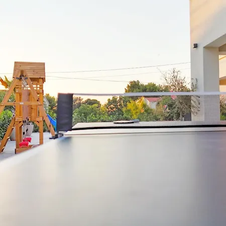 빌라 Sofia - Pool And Rooftop Jacuzzi Sukošan
